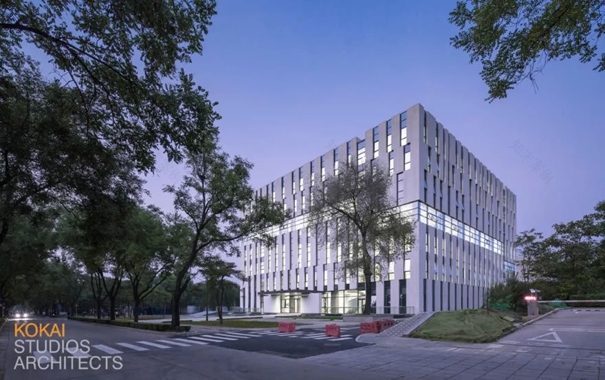 清华大学廖凯原法学院图书馆丨中国北京-17