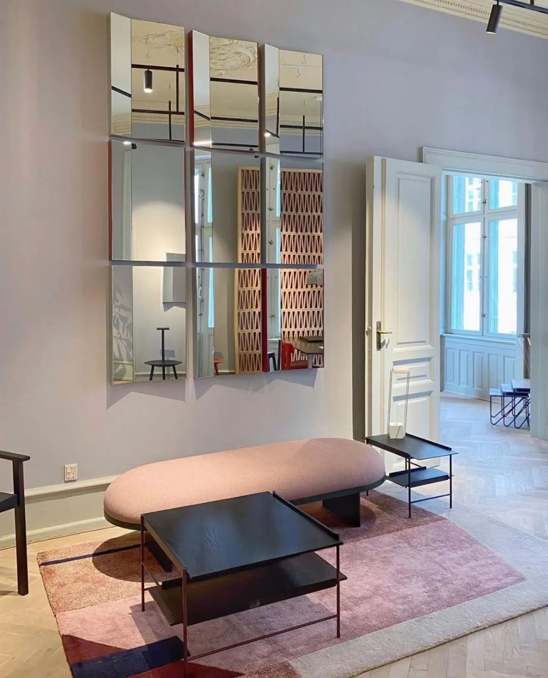 秋日家具新色彩,PLEASE WAIT to be SEATED 打造梦幻空间-10