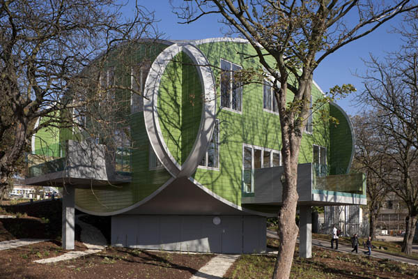 Maggie’s Center（“椭圆建筑”）丨英国诺丁汉丨英国CZWG Architects建筑工作室-7