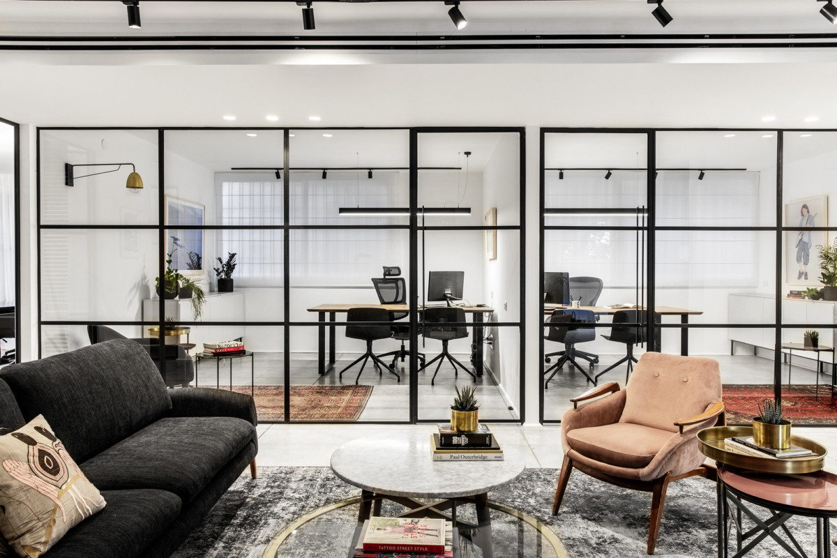 Tel Aviv 创投公司 Qumra Capital 现代家园风格办公室设计-12