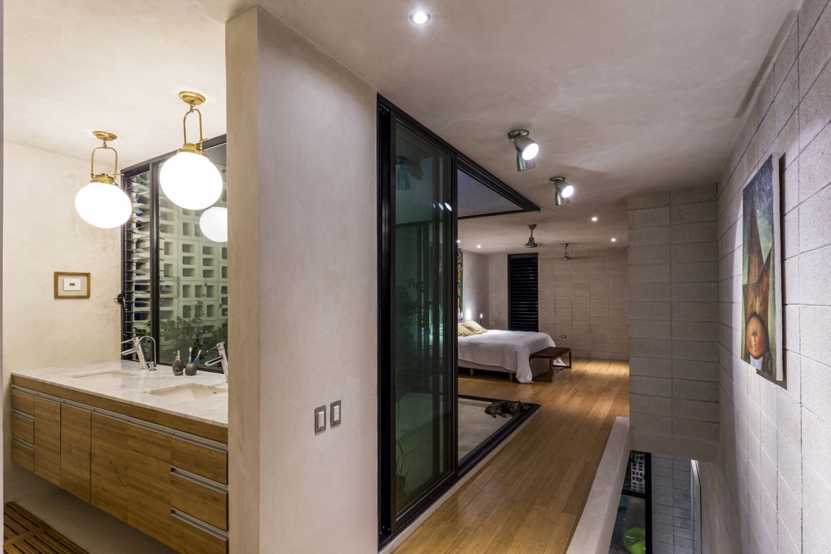 Narrow House Sandwiched Between Two Buildings And A Pool-14