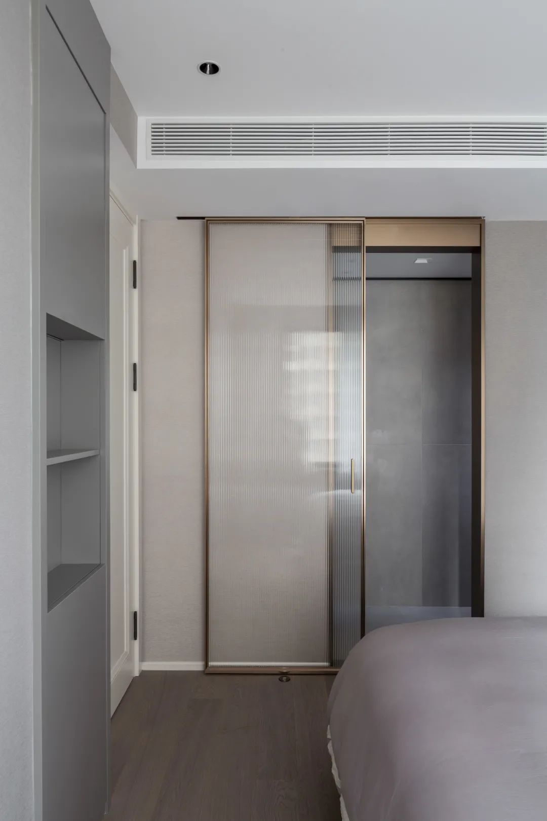 百平米简约单身住宅丨二间半设计事务所-21