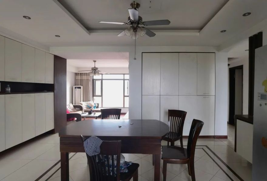 南京香山美墅 · 老小区里的趣味下沉式客厅丨中国南京丨北岩设计-13