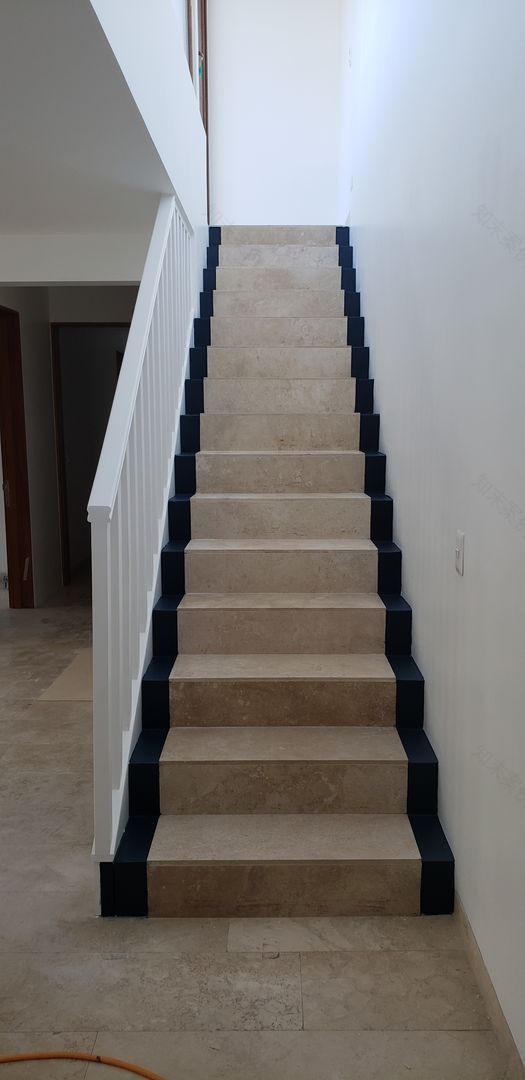 圣地亚哥比塔库拉区房屋改造丨智利圣地亚哥丨Constructora CYB Spa-33