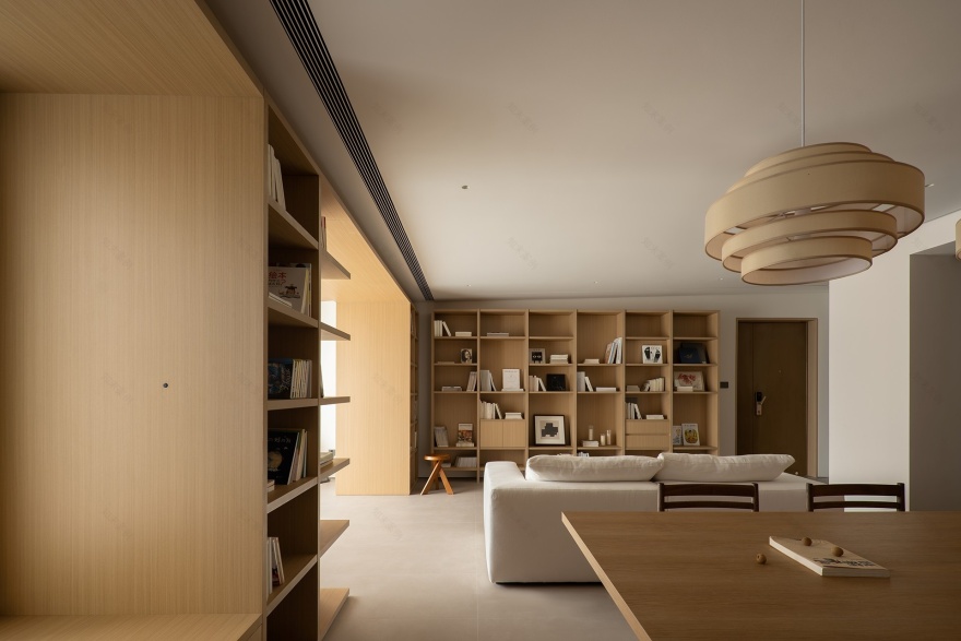 把图书馆搬进客厅,装得下书籍也盛满了陪伴 · 拾光悠然设计-0