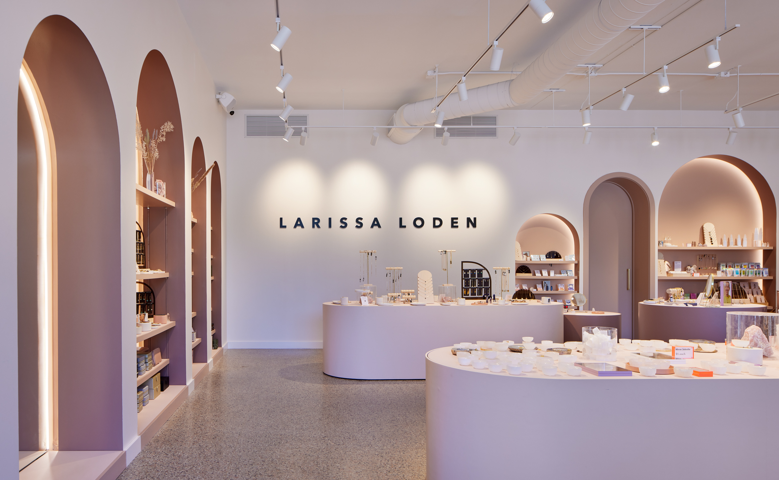 Larissa Loden 旗舰店及制作空间丨Studio BV-0