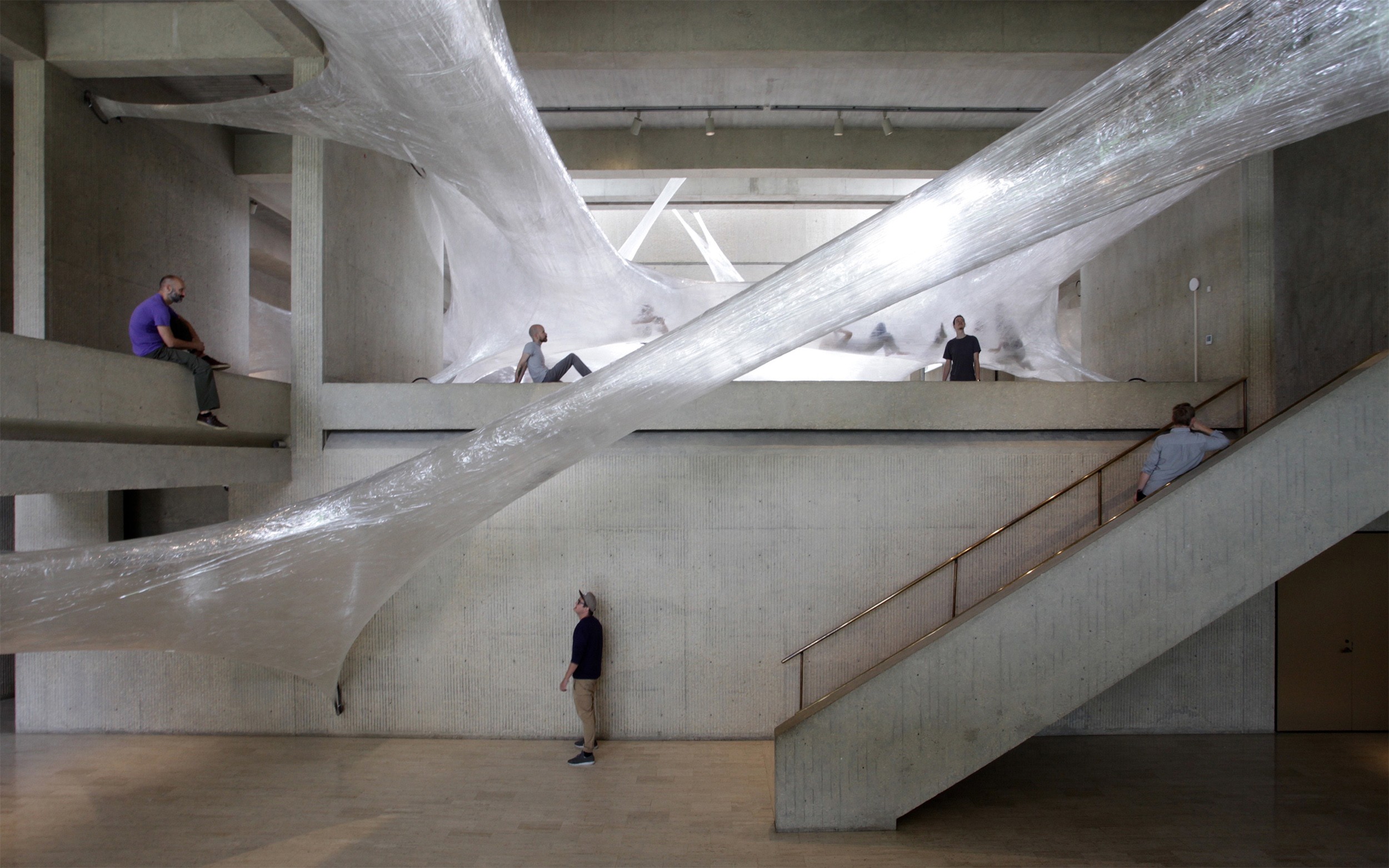 美国 Des Moines 艺术中心胶带装置——现代建筑与艺术的完美融合-5