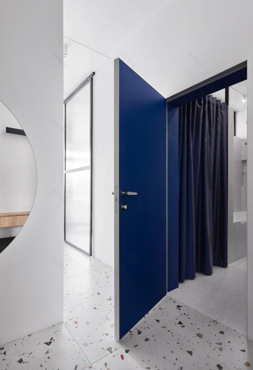 47 平米简约美观公寓设计丨俄罗斯加里宁格勒丨Line Design Studio-21