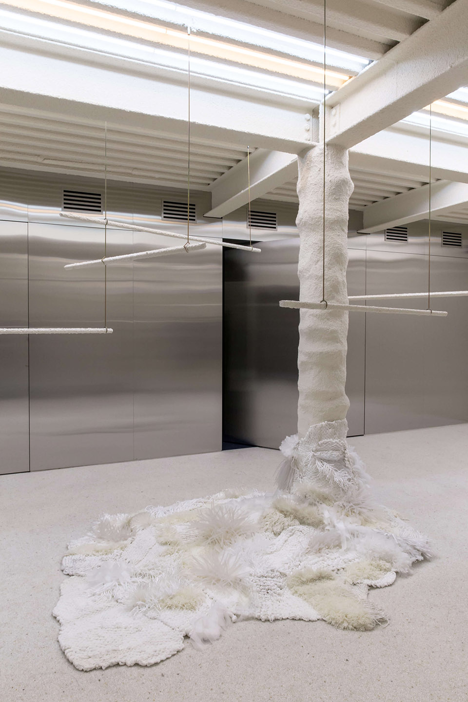 Andersson Bell旗舰店,首尔 / Creative Studio Unravel-53