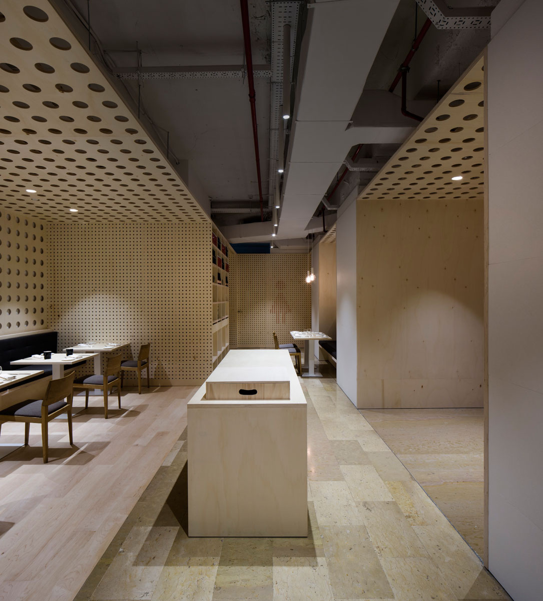 09 18 RESTAURANTE HABITUAL-23