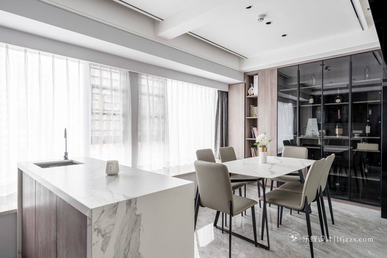 财富城142现代简约                     -4