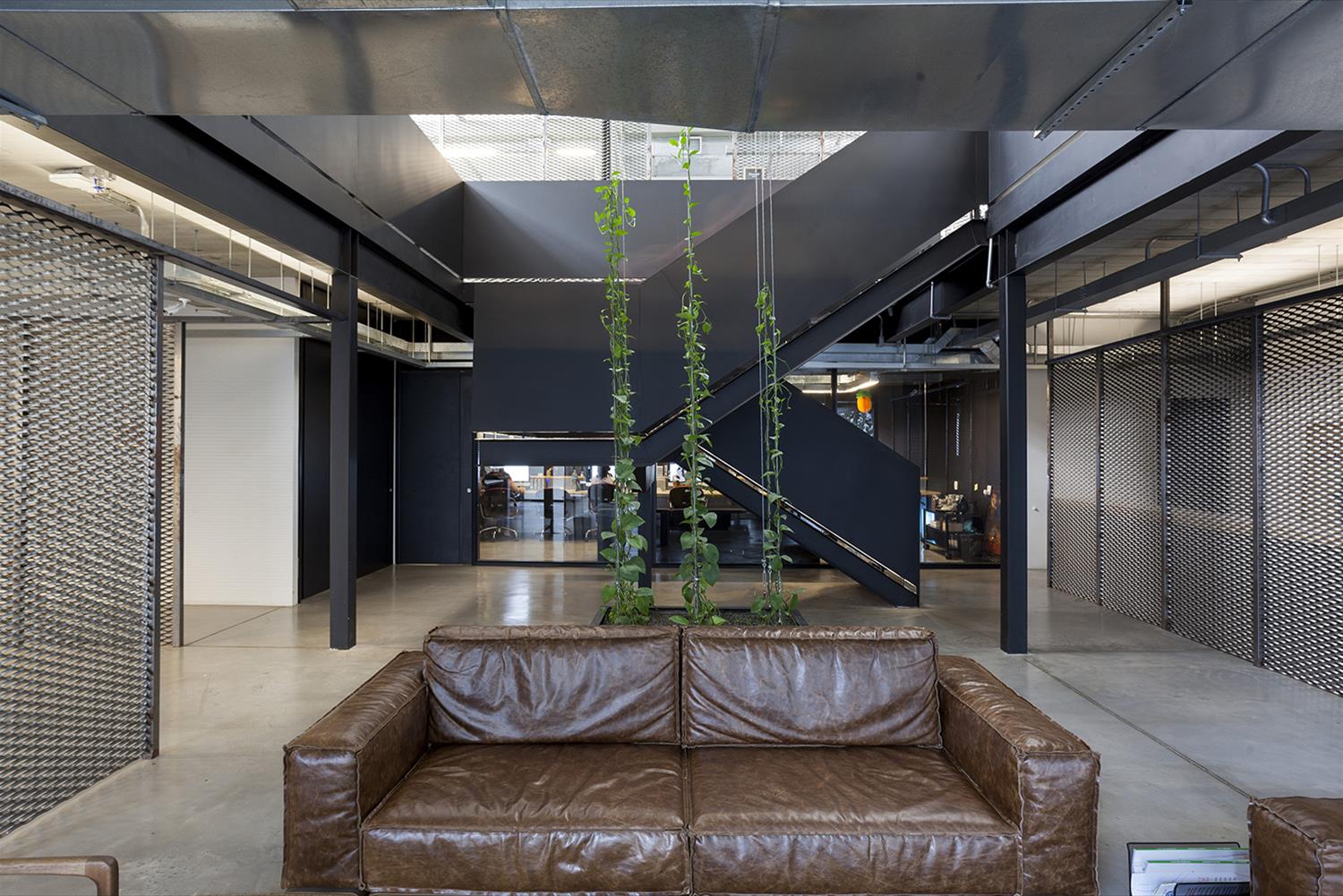 巴西 Paranoid 广告公司办公室-14