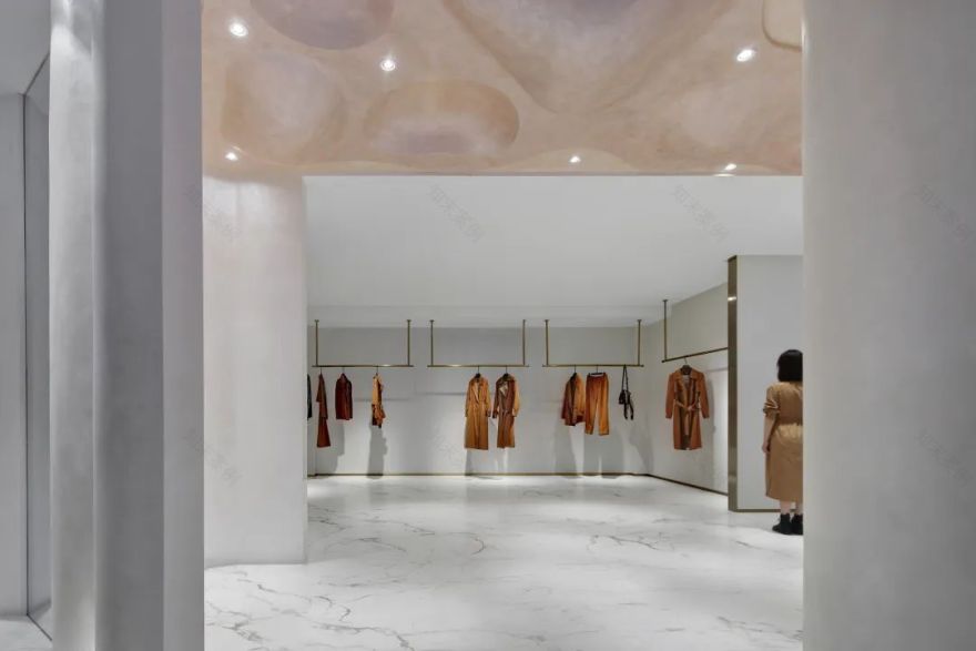 双鱼主题的高定服装店丨中国成都丨文东上锦设计-21