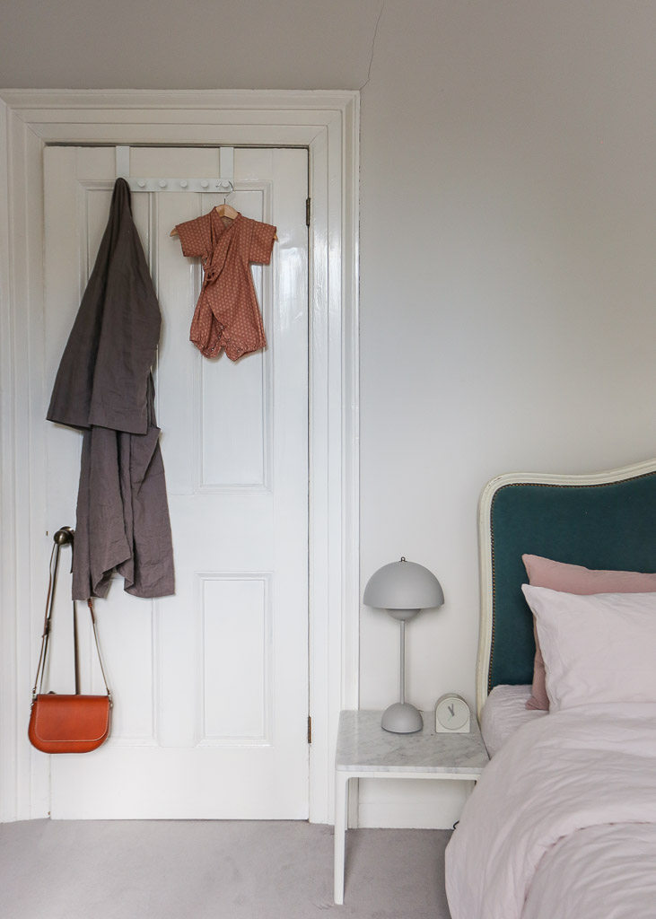 伦敦设计师夫妻档的现代住宅 | 温馨与创意的完美结合-4