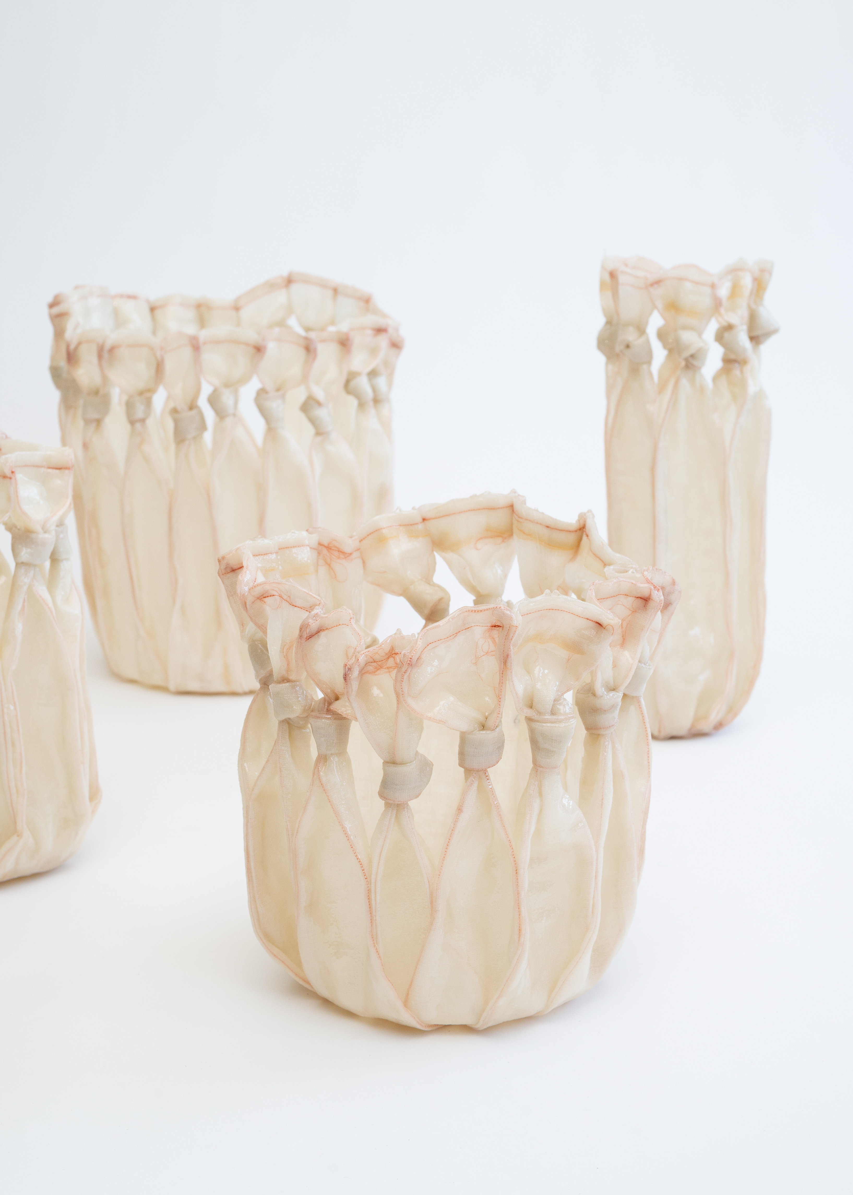 "Tino 的白马" | 罗斯·汉森的自然主义设计魅力-22