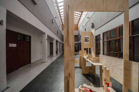 'Arquitectura y Madera'展览丨智利丨圣塞瓦斯蒂安大学建筑学院-52