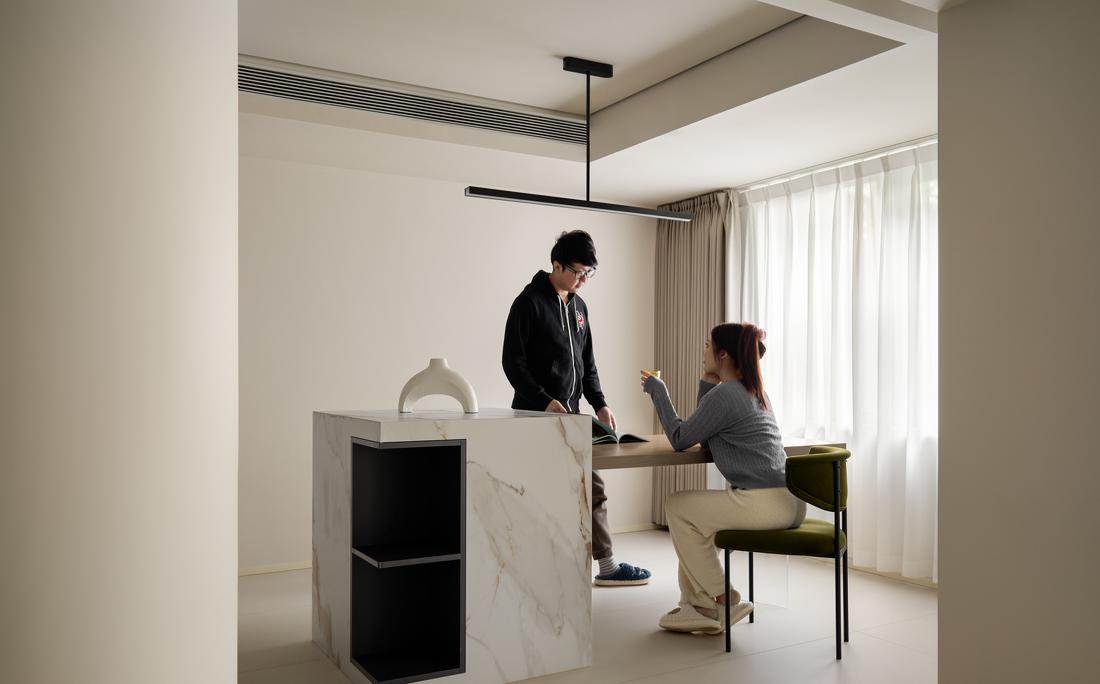 《PURE》健身博主的家-32