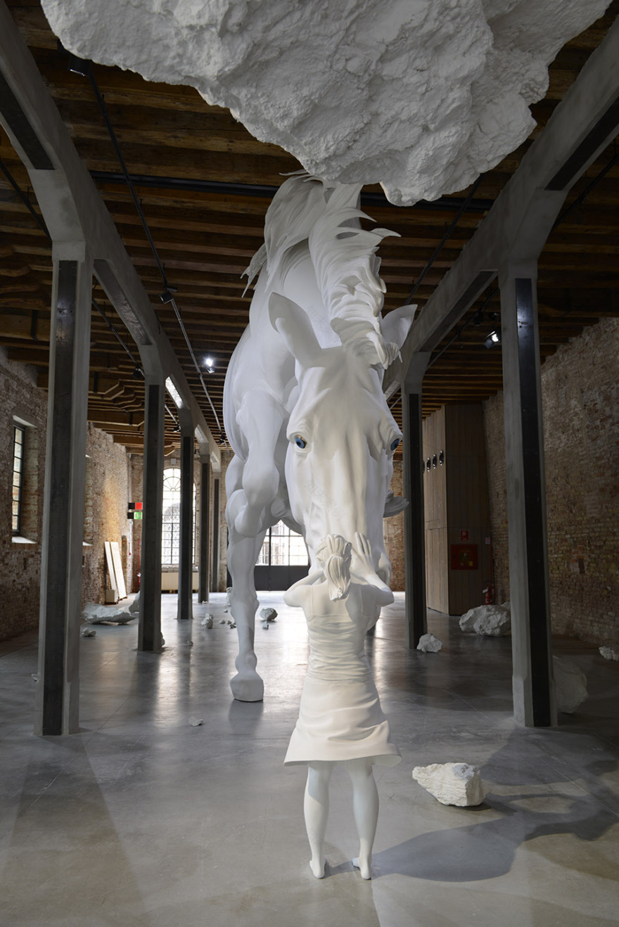 问题之马 / Claudia Fontes-21