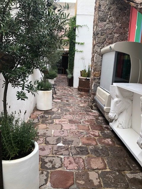 伊达尔戈酒馆  V之家室内设计公司 丨墨西哥丨Laura Kirar-27