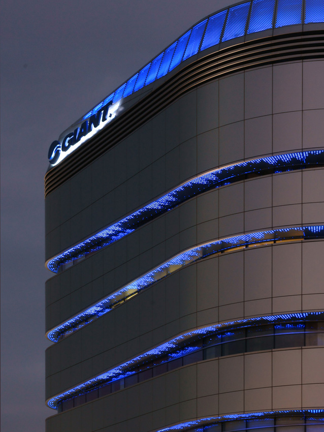 台中机场旁的自行车王国—— Giant 总部大楼-11