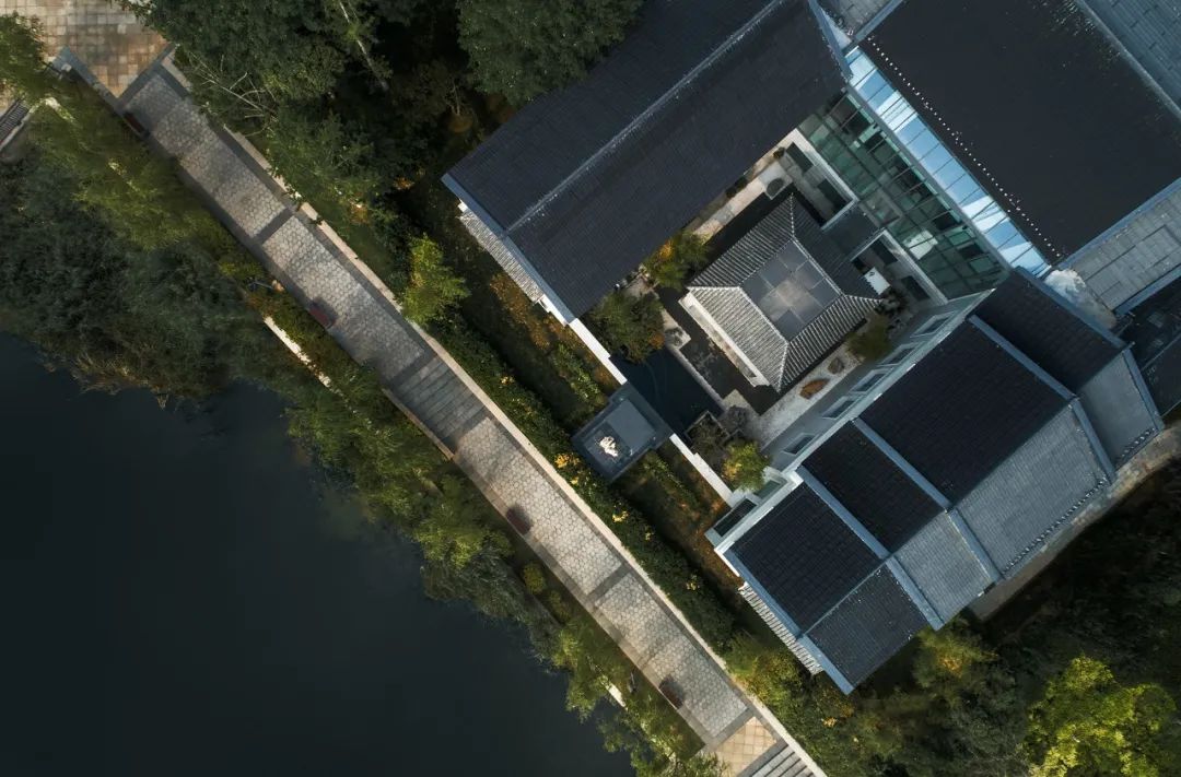 「商·所」丨SALONE DEL SALON 得德设计·善十设计-8