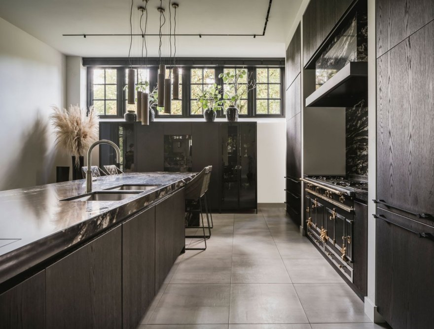 Transformation into a residential house, preserving the characteristics of the carriage house | Kabaz-8