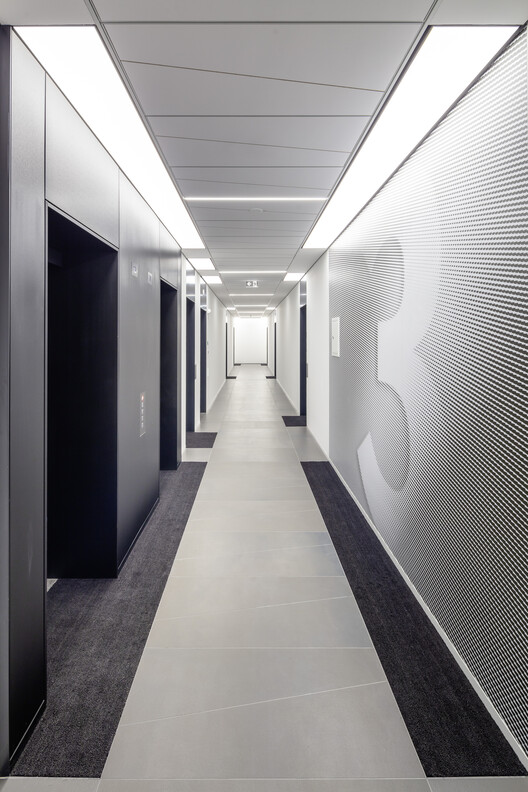 法兰克福 Flare 公寓丨德国法兰克福丨Hadi Teherani Architects-16