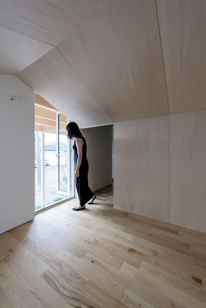 日本 Tomakomai 原木居所,打造现代生活空间-54