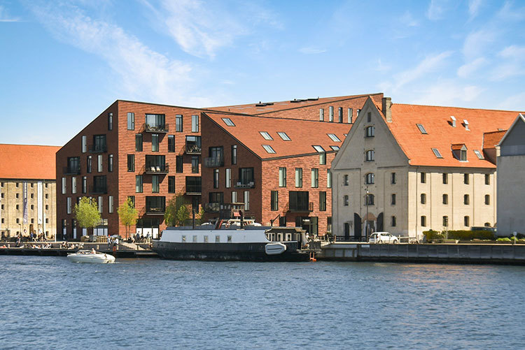 现代丹麦公寓,尽享海滨美景-23