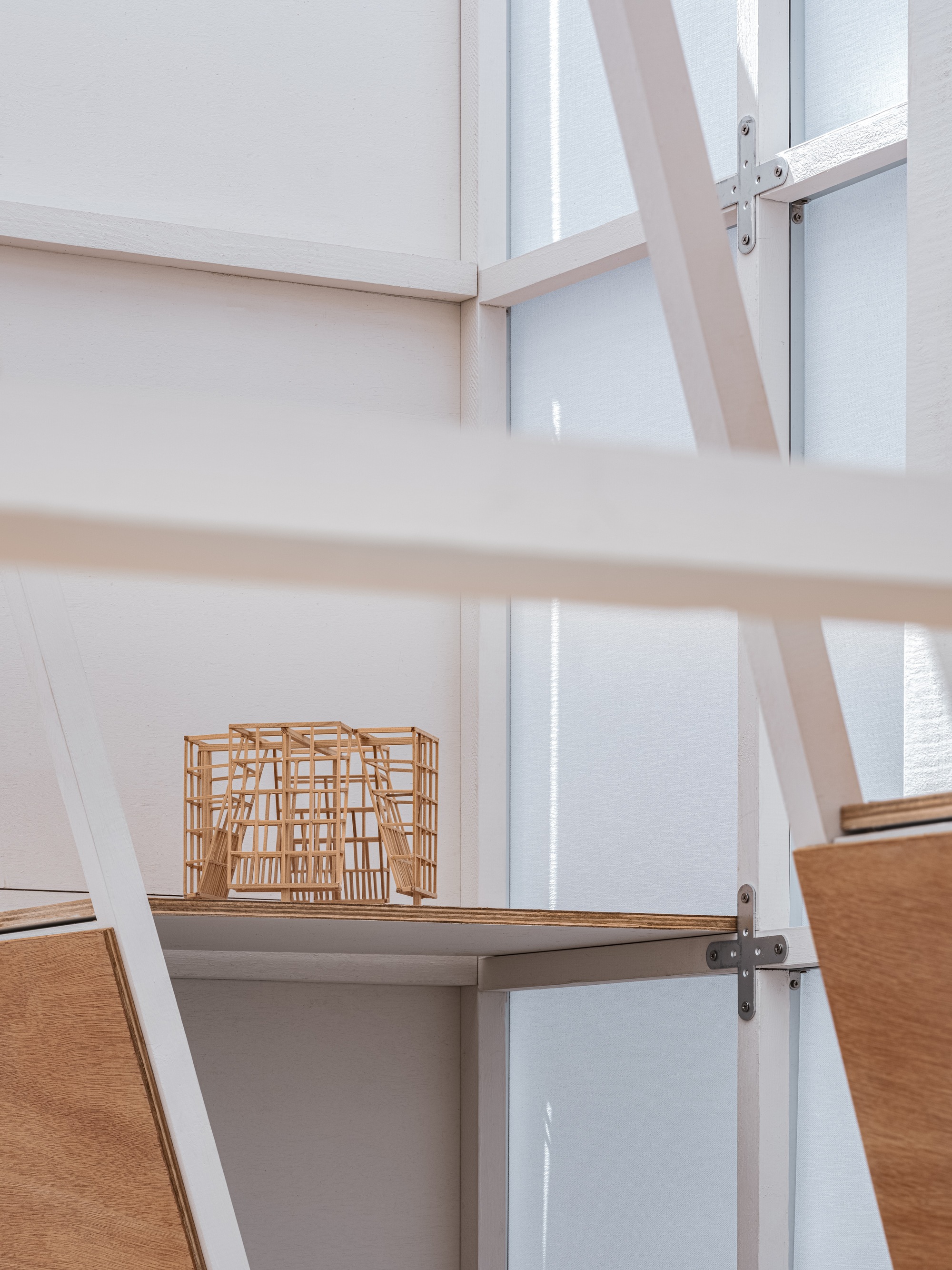 特姆亭阁（注：TEUM可能是特定名称，若有更准确背景信息可使翻译更精准）丨韩国首尔丨one  aftr-29