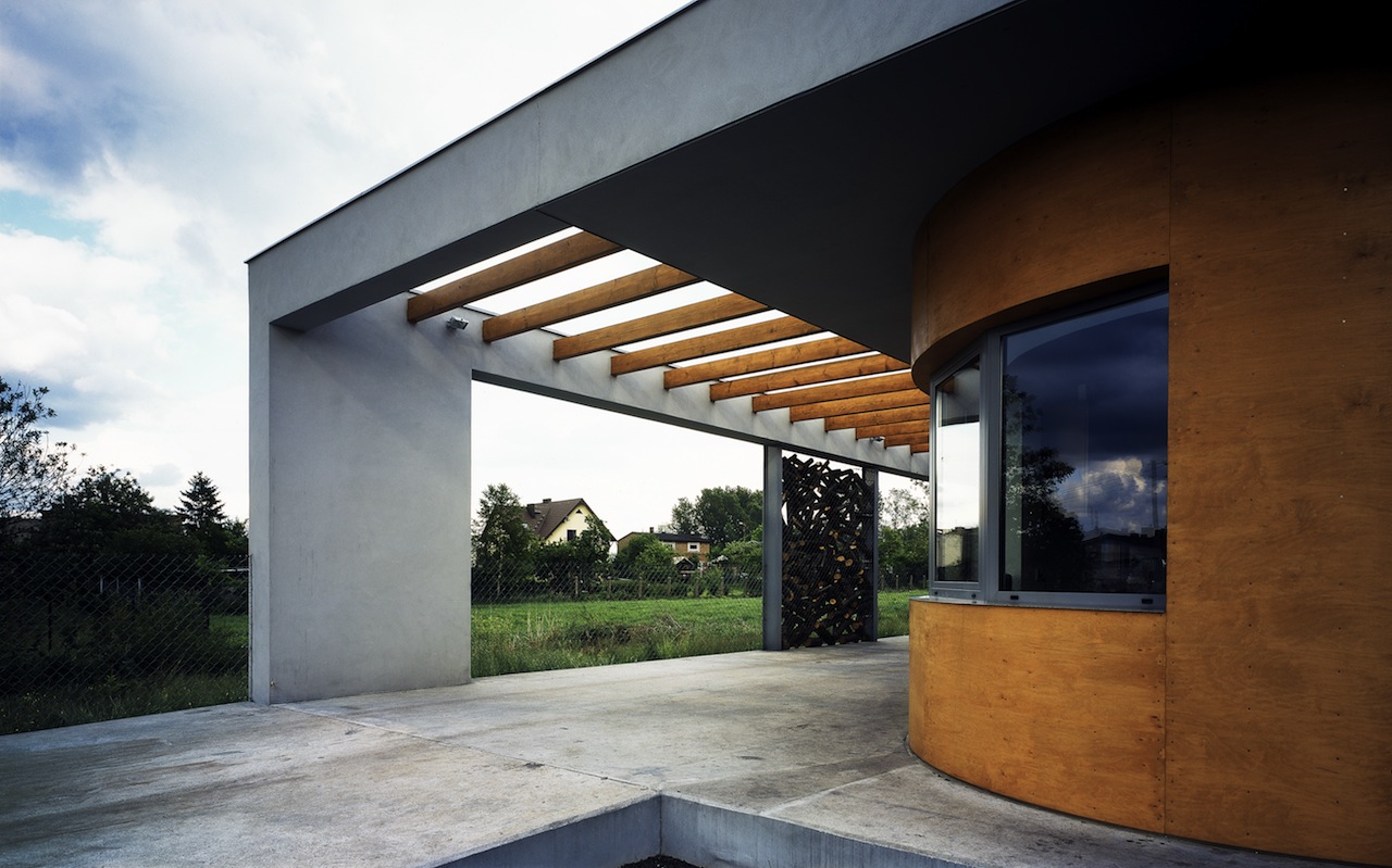 house with a capsule-2