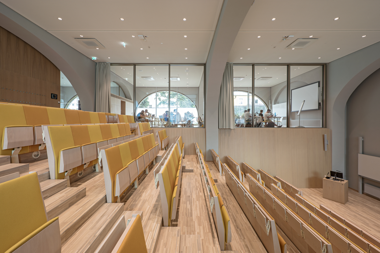 奥地利药学院-11