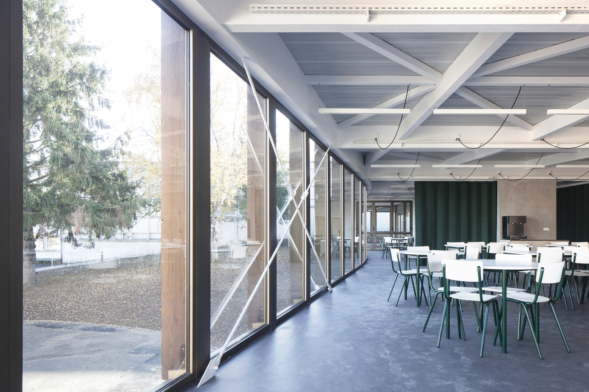 School Cafeteria and Multipurpose Room  / LT2A-21