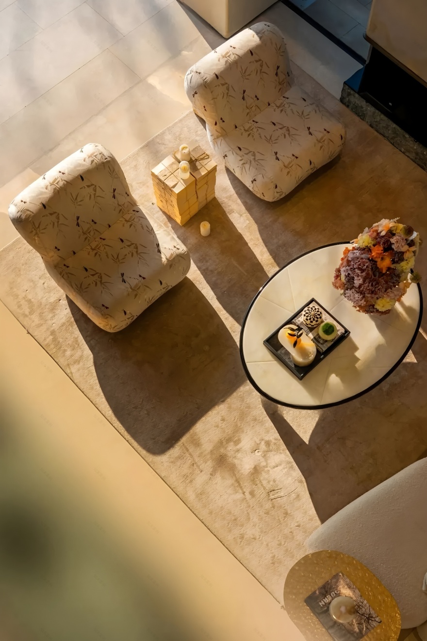 广州金地香山湖·御湖颂别墅样板间丨中国广州丨诗意空间设计-21