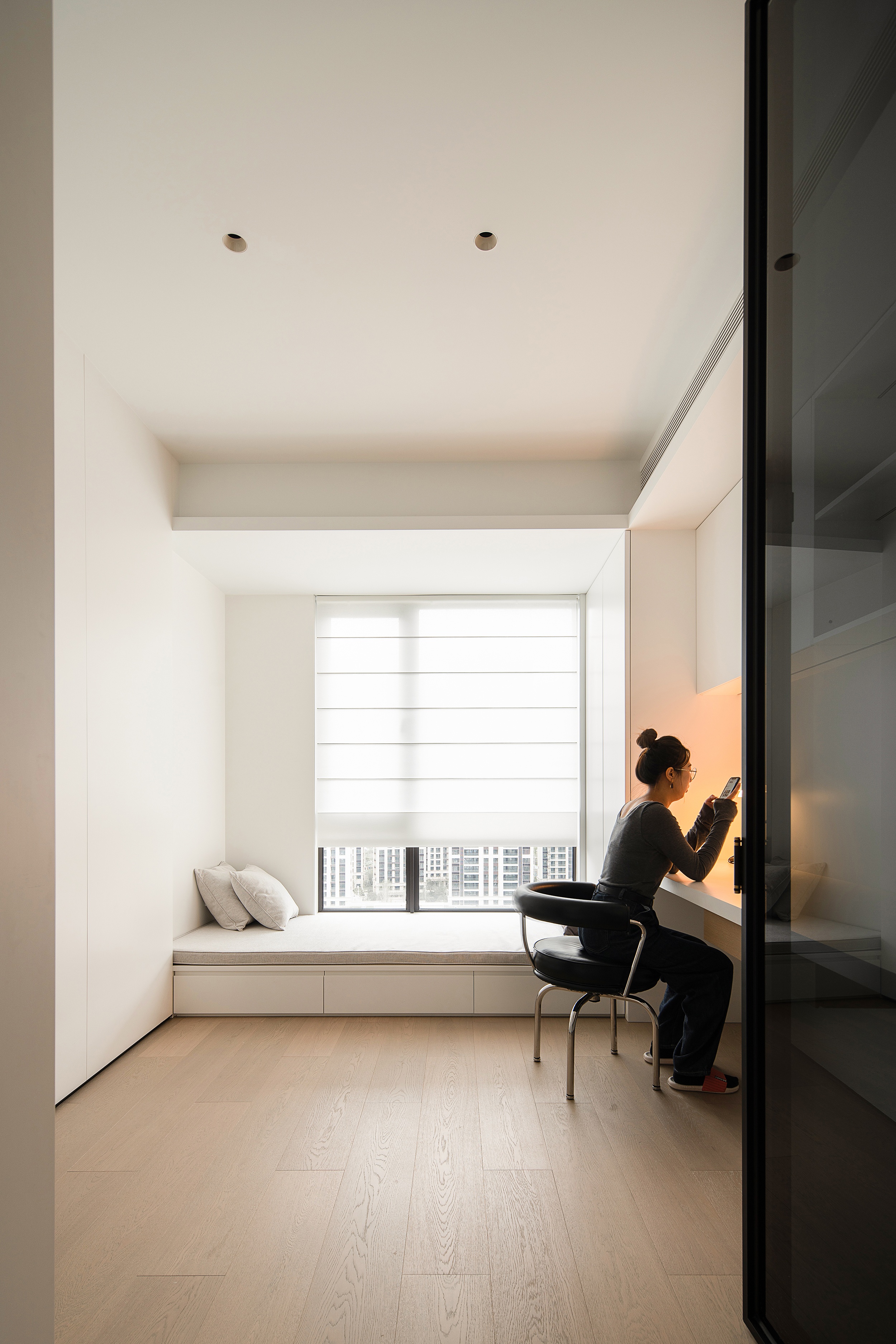 瑞安跃层现代简约婚房设计丨中国温州-24