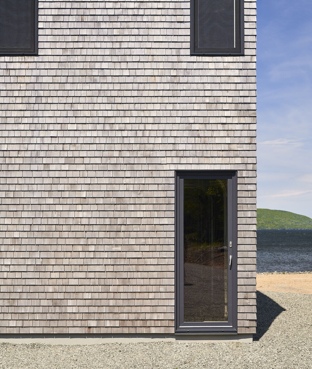 北美“里约热内卢”湖畔的绿色诗意居所-15