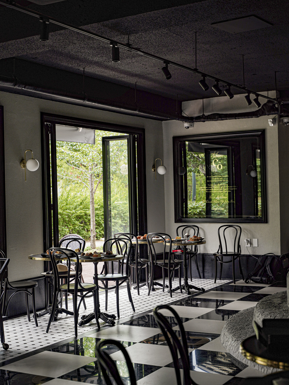 高端法式浪漫 | 30 平米小空间大变身-7