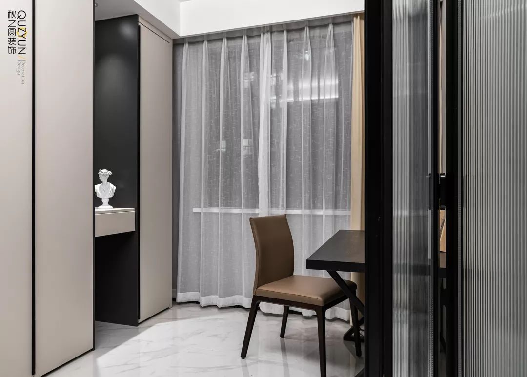 现代弘阳上城 130㎡家居设计，流动与静谧的完美融合-39