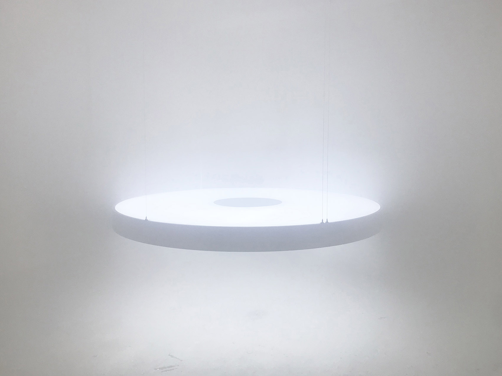 云端小屋 · Karolina Halatek 的光线艺术装置-14