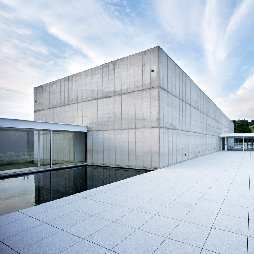 Crisp concrete forms house galleries for Italian art in upstate New York-0