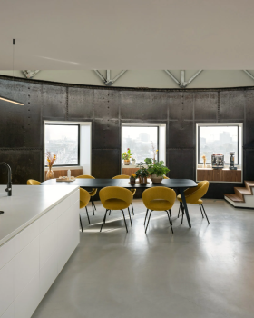 荷兰水塔改造 · 工业遗迹变身豪华复式公寓丨Zecc Architecten