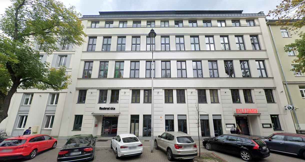 Rozbrat 44a商务楼及公寓楼项目丨波兰华沙-15