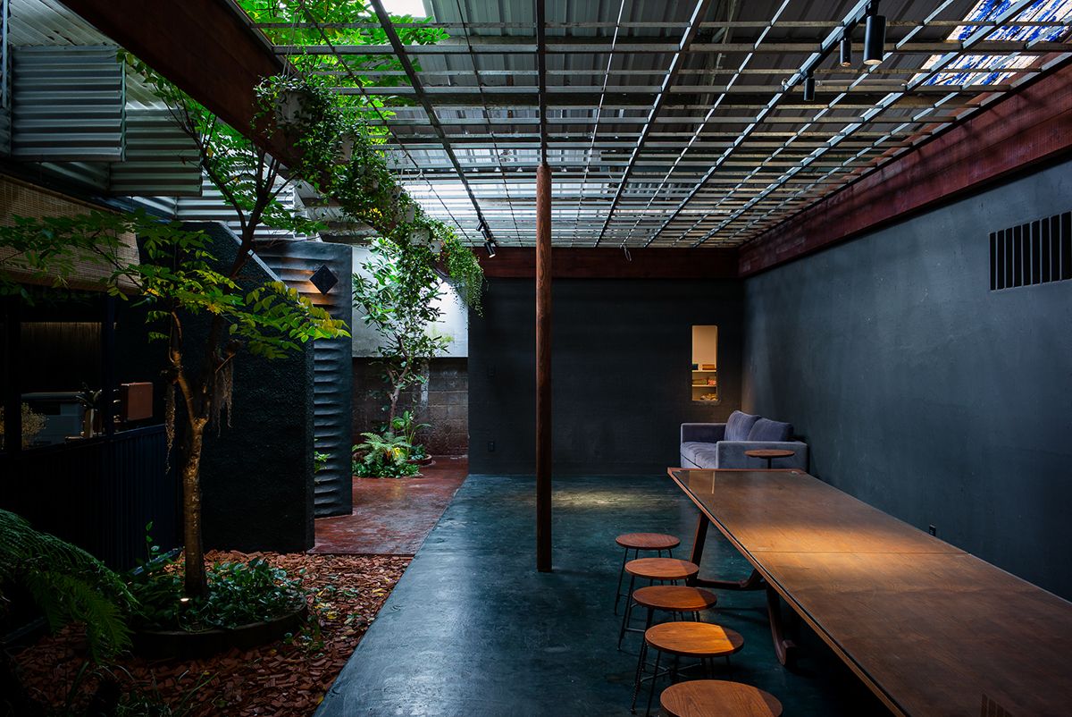 旧建筑新生命,低成本办公室设计典范-9