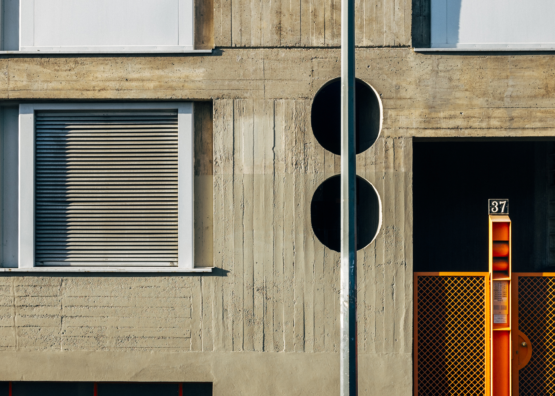 Watching the Lockdown-17