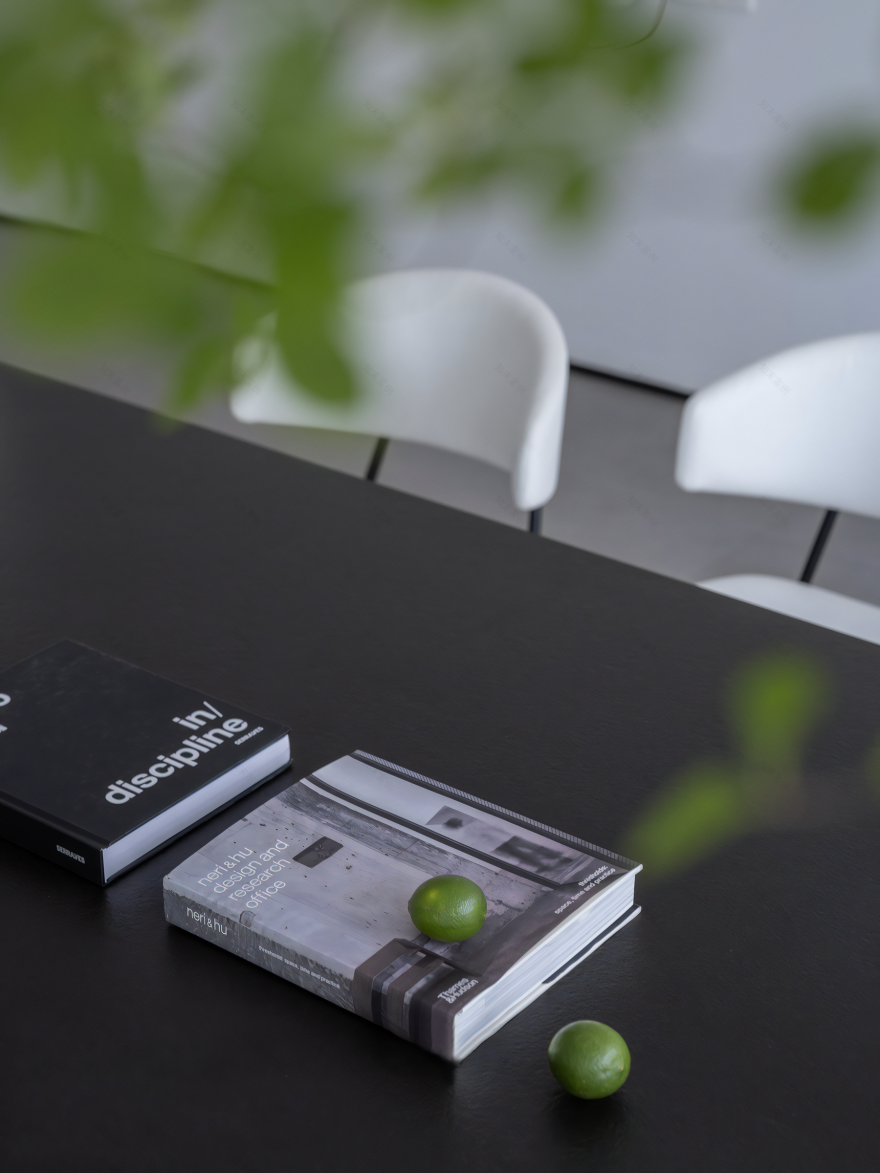 静谧自由的别墅艺术丨中国上海丨上海仝界空间设计-18