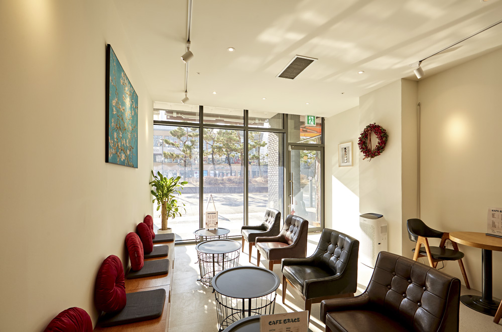 简约清新 12 坪首尔咖啡厅-9