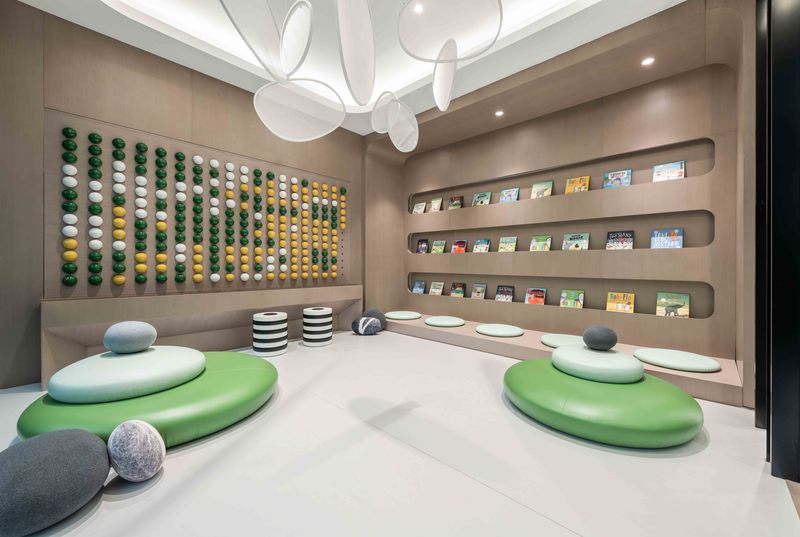 弘阳常州遥观售楼处——“水”主题景观室内设计-26