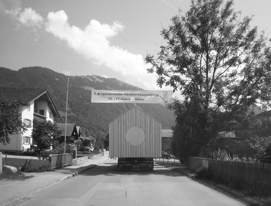 可移动的实木展厅 / IMA-31