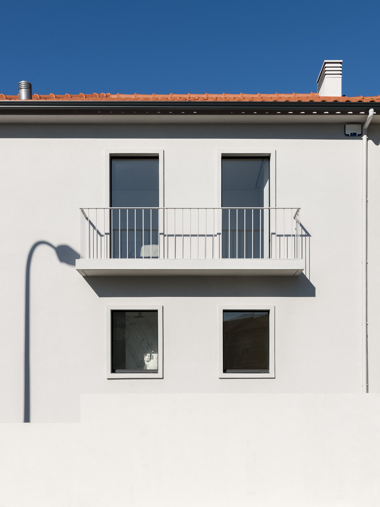 葡萄牙波尔图“Casa Vilarinha”半独立房屋修复与扩建-49