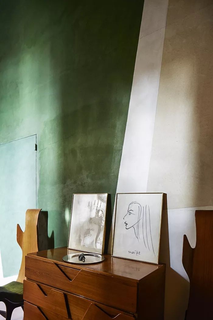 Prada 御用设计师的千年底蕴之家-14